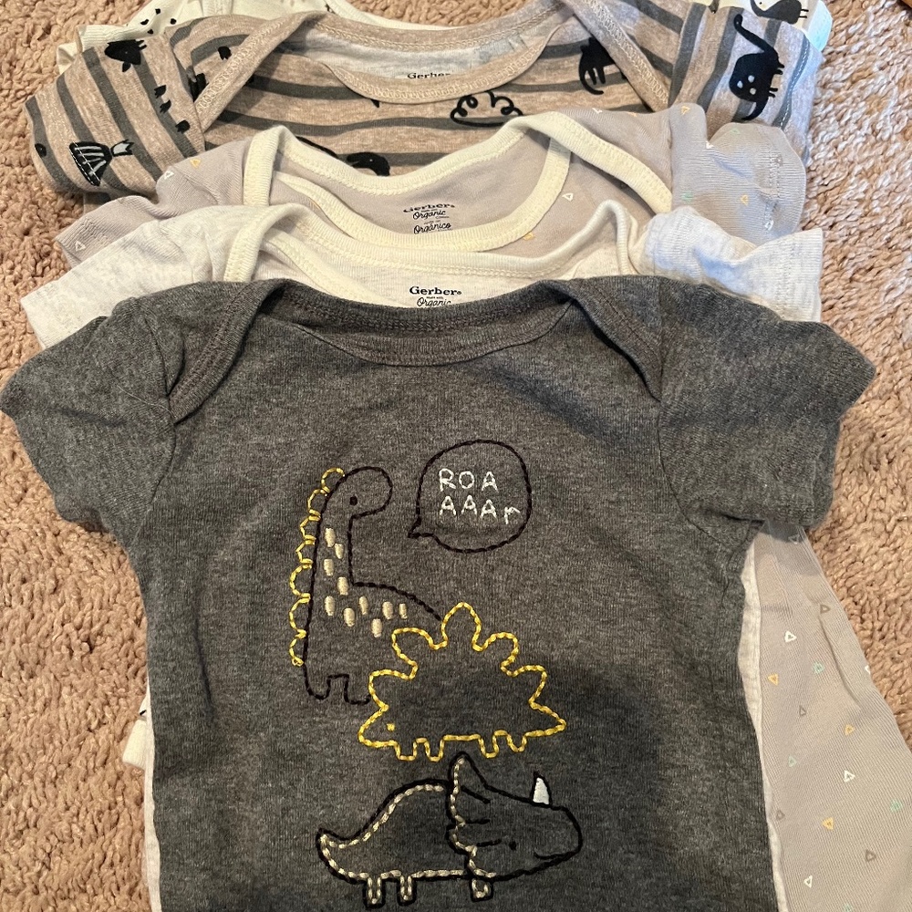 Gerber organic short sleeve onesies